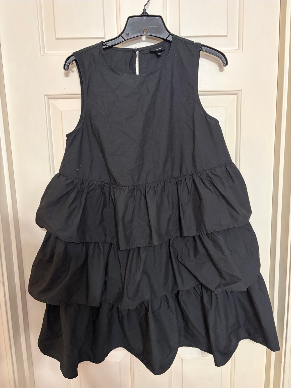 Who What Wear Black Tiered Sleeveless Dress